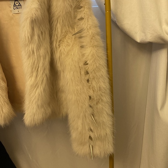 UNIF Off-White Teddy Jacket with Studded Sleeves - Picture 3 of 7